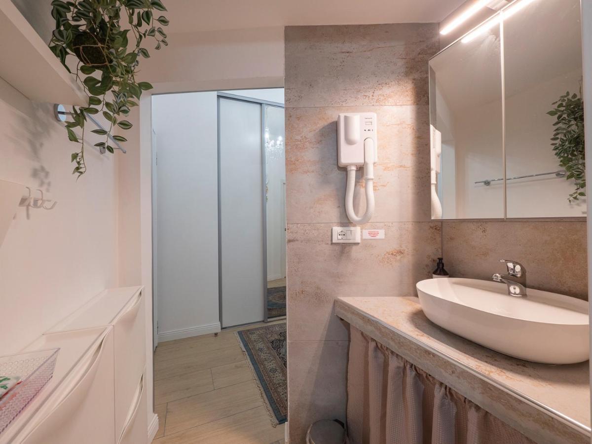 ミラノWhite Loft Near Duomo Orti 14アパートメント エクステリア 写真